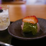 宮川町　水簾 - 桜餅