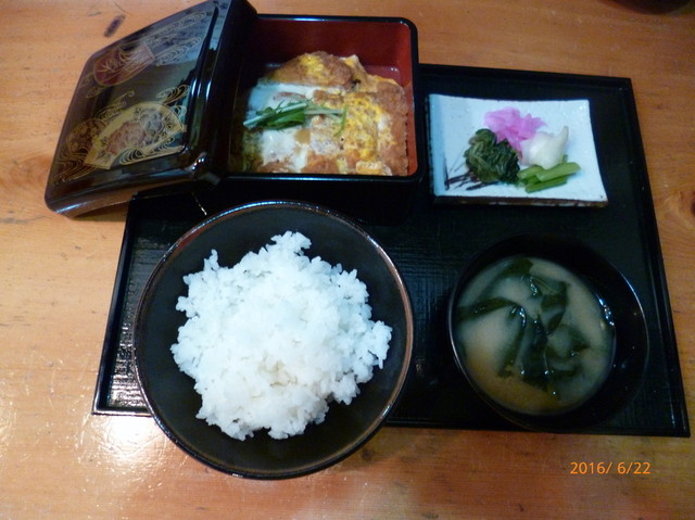 なべ家 河口湖 定食 食堂 食べログ