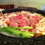 石頭楼 -  肉を投入