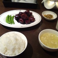 中国飯店 紫玉蘭 - 