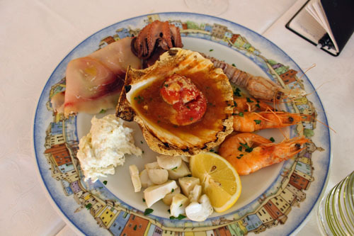Trattoria Al Gatto Nero Da Ruggero ムラーノ島イタリアン 食べログ