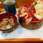 Gorin Zushi - 海鮮丼大盛り１