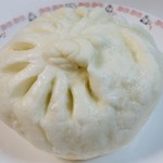 栄華光本店 - 肉まん260円