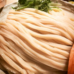 本町製麺所 天 - 夜なら6名からの貸し借りでうどんすきが食べられる