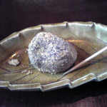 たねや日牟禮茶屋 - こちらの店限定販売の日牟禮餅