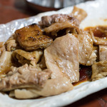 もつ焼 まるい - 2017.3 白（450円）×2