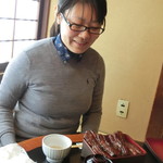 うなぎのまつ嘉 - 娘もにっこり