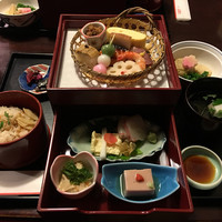 美濃吉 新阪急ホテル店 - 