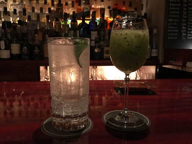 三茶のバーを巡って By カラーのりだ Bar Sheets バー シーツ 三軒茶屋 バー 食べログ