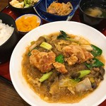 Kaneyo Shokudou - マーボー春雨 唐揚を乗せて。
                        （週替わり定食、今週のＢ定食）
