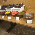 豚骨ラーメンとまぜそば 池めん - 無料コーナー