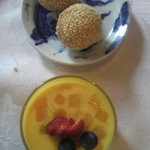 香桃 - ゴマ団子とマンゴープリン