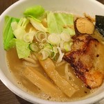 いなば - 豚骨魚介ラーメン(17-03)