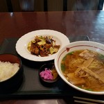 桃源 - 肉キャベツ定食