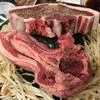 羊肉炭火焼 肉汁屋