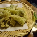 松本藩酒場 酒楽 - 山菜の天ぷら