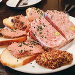 Le Bol - ▲鳥レバムースとパテドカンパーニュ、ありえん旨さです(◞ꈍ∇ꈍ)◞