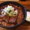 炭焼豚丼 豚野郎