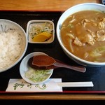 竹の家 - カレー南蛮そば（850円）、半ライス（100円）