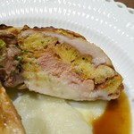 シャトン - 中にはトリュフが詰めものが