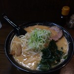 Ramen Yasan Kuruma - 味噌ラーメン。