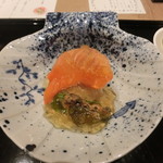 赤貝・ホタテ・松葉菜・うるいの土佐酢ジュレかけ