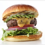 GONO burger & grill - ダントツ人気のGONOバーガー。ビアチーズソースとオニオンソースの組み合わせがたまらない。