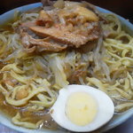 ラーメン富士丸 - ラーメン　750円