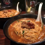 Motomachi Taishuusakaba Kouro - 辛味ラーメン