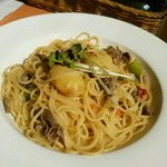 Taiyou No Kafe - 牛肉とポテトのナシゴレン風クリームスパゲッティ