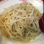 蒙古タンメン中本 渋谷店 - モチモチの麺