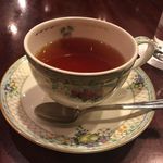 ステーキ＆ワイン オクソン - 紅茶