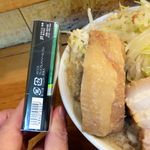 らーめん影武者 - らーめん＋豚２枚900円（野菜マシマシ、背脂）