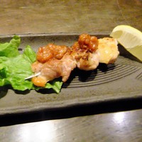 銀座 竹の庵 5丁目本店 - 甲州産の赤鶏味噌鉄串焼