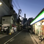 オリーブ - 【2017年02月】この左手の小さな建物がお店でした。