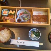 ふなばし　稲荷屋 - はなぶさ弁当《揚物を鰻蒲焼に変更》（2,940円+105円）