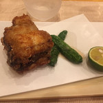 うつぼ ふく - フグの唐揚げ