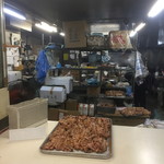 キッチンひまわり 直火網焼きハンバーグ＆グリル - 夕方の6時頃の厨房は戦場状態