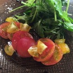 ベジョータコンチャ - フルーツトマトのサラダ