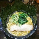 麺や高橋 - ラーメン780円。