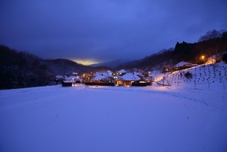 Miyama Dainingu Aze - 雪景色