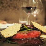 La Chic - 五島牛のロティ　根パセリのジュレ　牡蠣のテュイール レフォールの香るジュ・ド・ブッフ