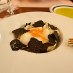 Antica osteria BACIO - ピーチ、温玉と黒トリュフ