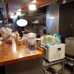 だしが命の塩らーめん　ぎょぎょぎょ - 店内