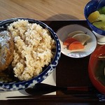 茶琴神明 - 豆腐とひじきのハンバーグセット(デザート付き)税込1500円