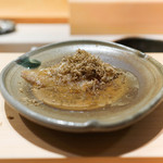 寿しの吉乃 - フカヒレに黒トリュフ