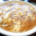 泰興楼 - 酸辣湯麺