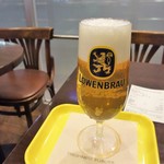 フレッシュネスバーガー - ❛Löwenbräu❜（レーベンブロイ）