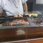 炭火焼 あわじ  - しっかり炭焼きです