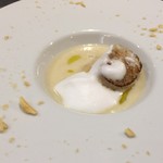 リストランテ ラ チャウ - ホタテのスープ、慌てて食べにかかり、思い出しての写メです。なので、盛り付け崩しちゃいました。